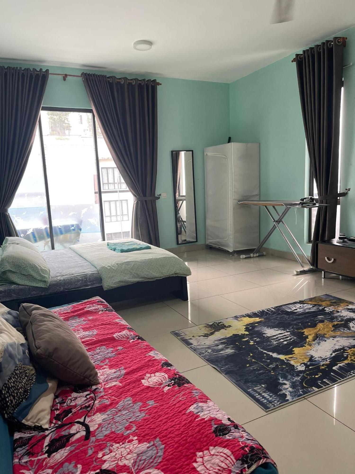 Urban 360 Studio Love Rara Suite Homestay بانيا إليجا المظهر الخارجي الصورة